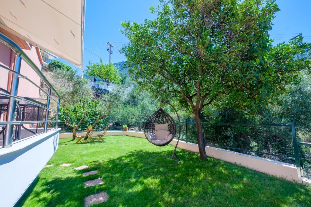 Almyros Aktis Private Garden Apartment Каламата Екстериор снимка