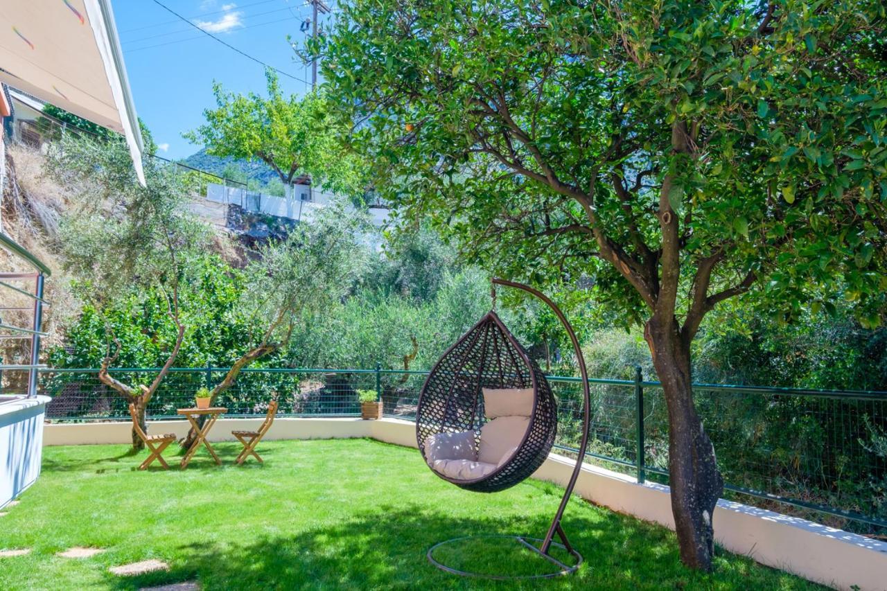 Almyros Aktis Private Garden Apartment Каламата Екстериор снимка