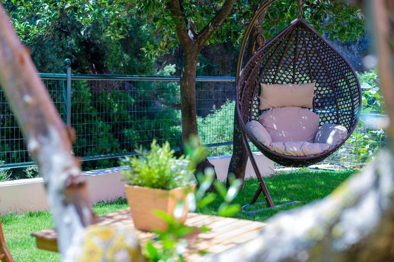 Almyros Aktis Private Garden Apartment Каламата Екстериор снимка
