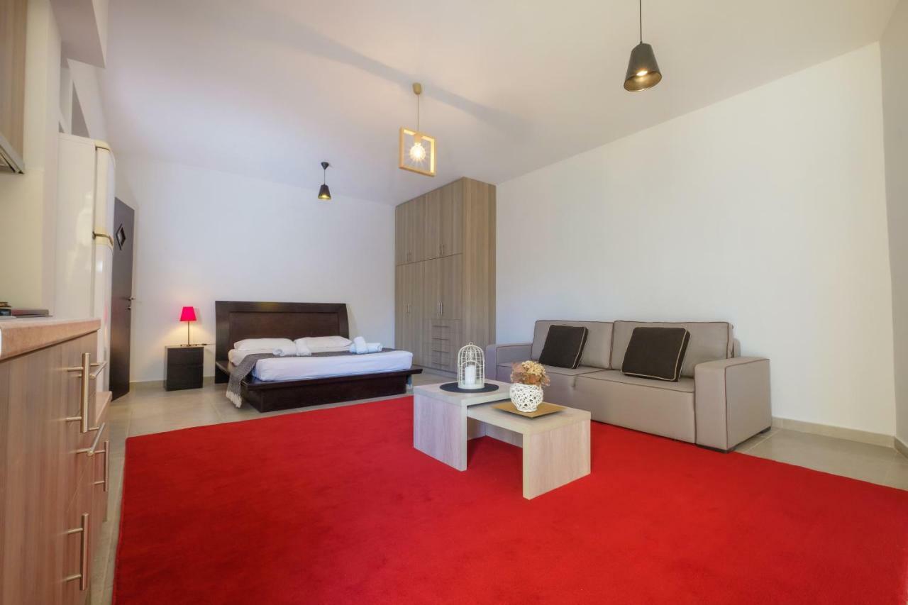Almyros Aktis Private Garden Apartment Каламата Екстериор снимка